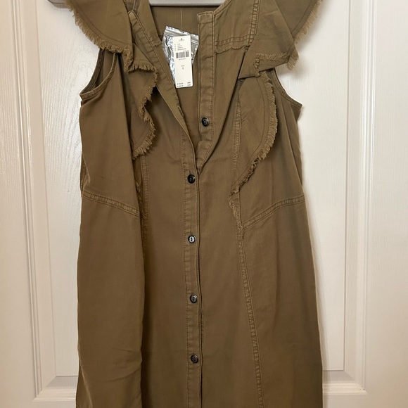 Pilcro Anthropologie Button Front Flutter Sleeve Tunic Dress in Moss - Picture 6 of 7